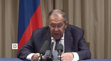 Алексей Живов: Лавров: Американцы напрямую участвуют в наведении украинских вооружений на цели в России, включая гражданские объекты