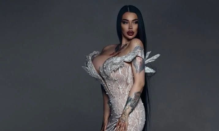 Главная ведьма Украины попала под проверку на мошенничество после интервью, в котором заявила, что оказывала БДСМ-услуги украинским министрам и другой киевской элите