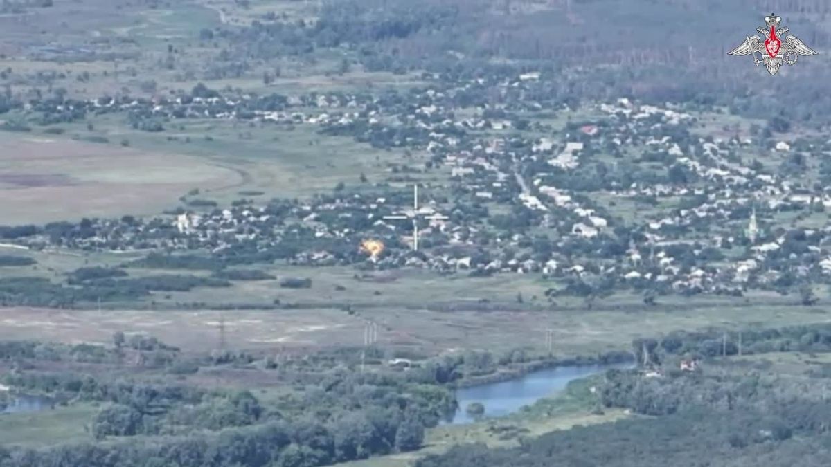 Мощными ударами Су-34 уничтожены вражеские ПВД в Харьковской области и ДНР