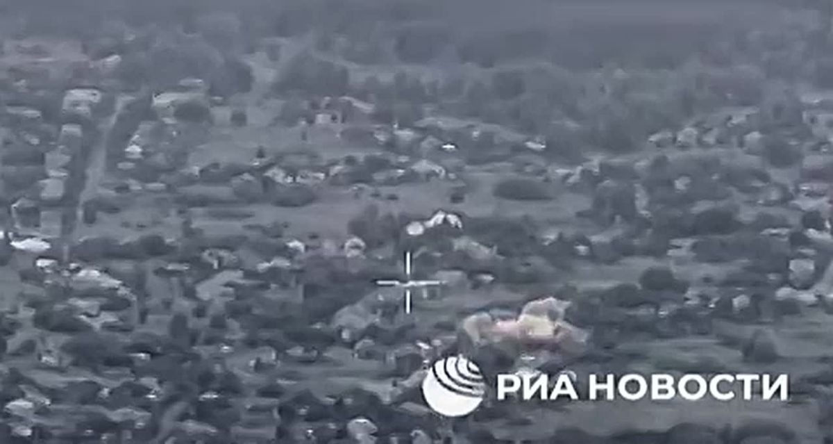 В течение дня Вооружёнными Силами Российской Федерации продолжено нанесение ударов по портам и объектам транспортной инфраструктуры Украины, задействованным в интересах ВСУ