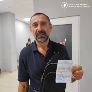 На Украине инвалида с туберкулезом силой удерживали в военкомате