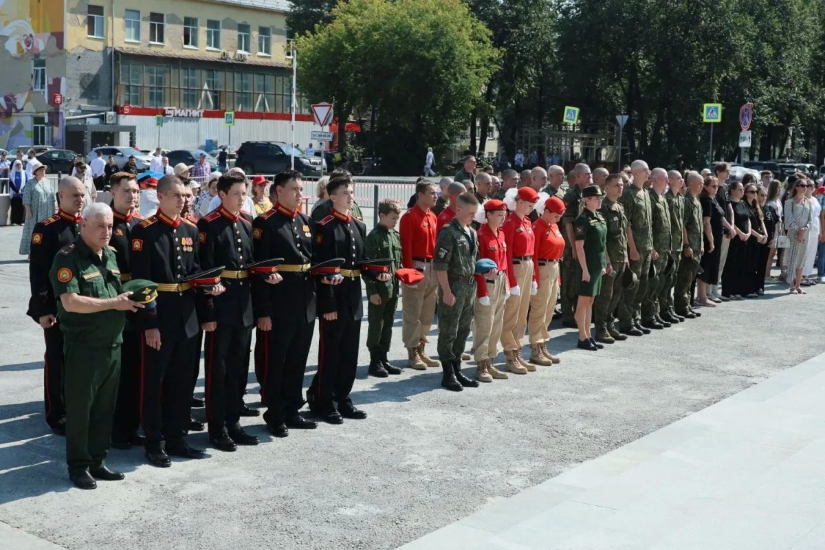 Артём Жога: В Екатеринбурге открыли после реконструкции памятник легендарному разведчику Николаю Кузнецову Артём Жога: В Екатеринбурге открыли после реконструкции памятник легендарному разведчику Николаю Кузнецову