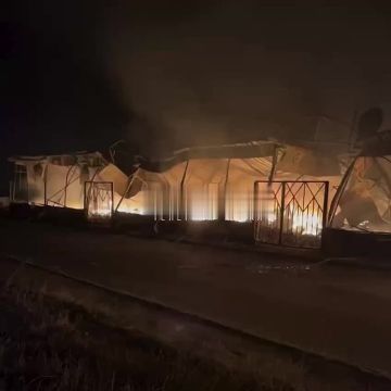 Рынок, на Почайной в Киеве, покинул чат