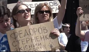 «Соросёнок» Федоров: «Зеленский перестал воспринимать объективную картину мира»