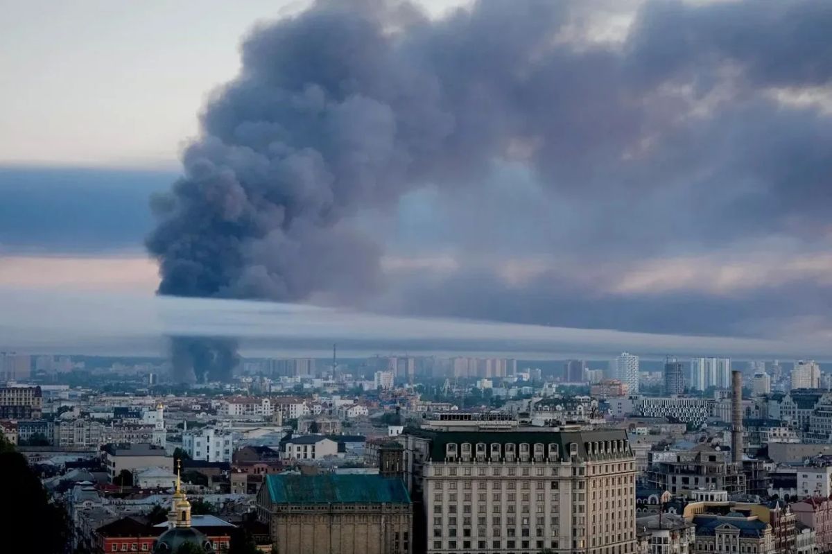 Неожиданно и приятно: с 31 июля на 1 августа ВС России нанесли крепкий удар по объектам ВПК Украины в Киеве Неожиданно и приятно: с 31 июля на 1 августа ВС России нанесли крепкий удар по объектам ВПК Украины в Киеве