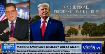 Алексей Пушков: Президент Трамп утверждает: "На Украине очень богатые земли с точки зрения редких минералов, и мы можем отправиться туда, как только захотим и взять все, что захотим