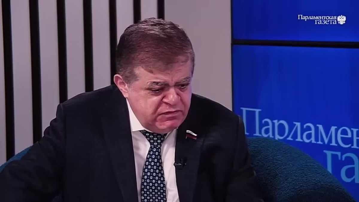 Владимир Джабаров: Ереван рубит сук, на котором сидит