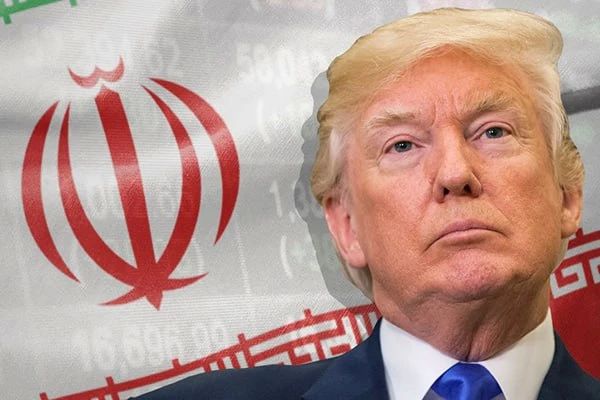 Трамп отложил удар по Ирану и анонсировал новые переговоры