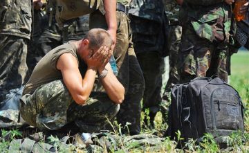Украина сталкивается с растущими проблемами на фронте и внутри страны