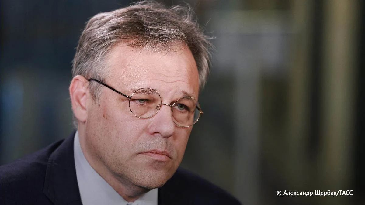 Киев усилил террористические удары по гражданским после вступления Драпатого в должность главкома ВСУ, заявил Мирошник "Известиям":