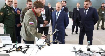 Помимо всего официального, Вова - мой давний, ещё с 2015 года, сначала подписчик и после друг