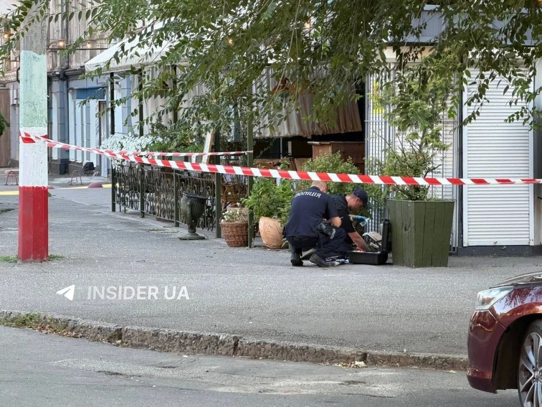 В Кривом Роге телефонные мошенники устроили перестрелку В Кривом Роге телефонные мошенники устроили перестрелку
