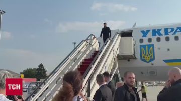 Зеленский прилетел в Сербию для обсуждения, как заявляется, экономических и энергетических тем