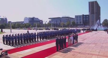 �������� "������" � ���� ���������� � ������ ������� �������� ������������� ����