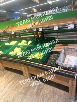 «Дефицит продуктов и продовольствия охватывает Украину: в «Сільпо» уже пустые полки, сеть официально заявила о дефиците после ударов по складам