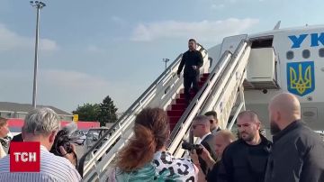 «Важные переговоры»: Зеленский впервые прилетел в Сербию