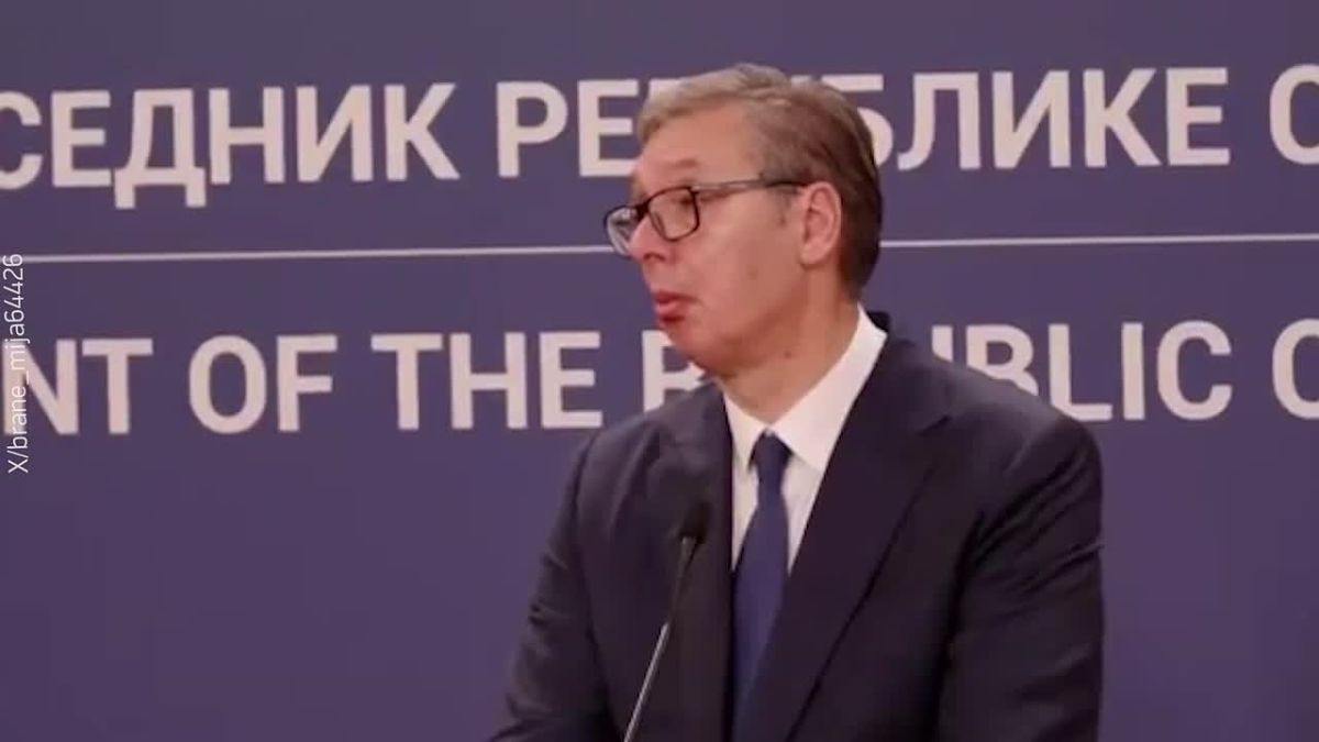 Немецкий журналист Михаэль Мартенс, спросивший у Зеленского, как Германия может помочь "убивать больше русских" оказался внуком офицера высшего командования Вермахта