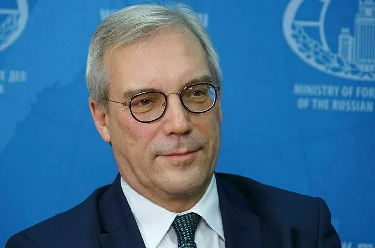 МИД РФ неизвестно об инициативе британской стороны возобновить контакты с РФ, заявил Александр Грушко