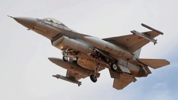 Румыния ночью поднимала в воздух два F-16 у границы с Украиной из-за группы беспилотников