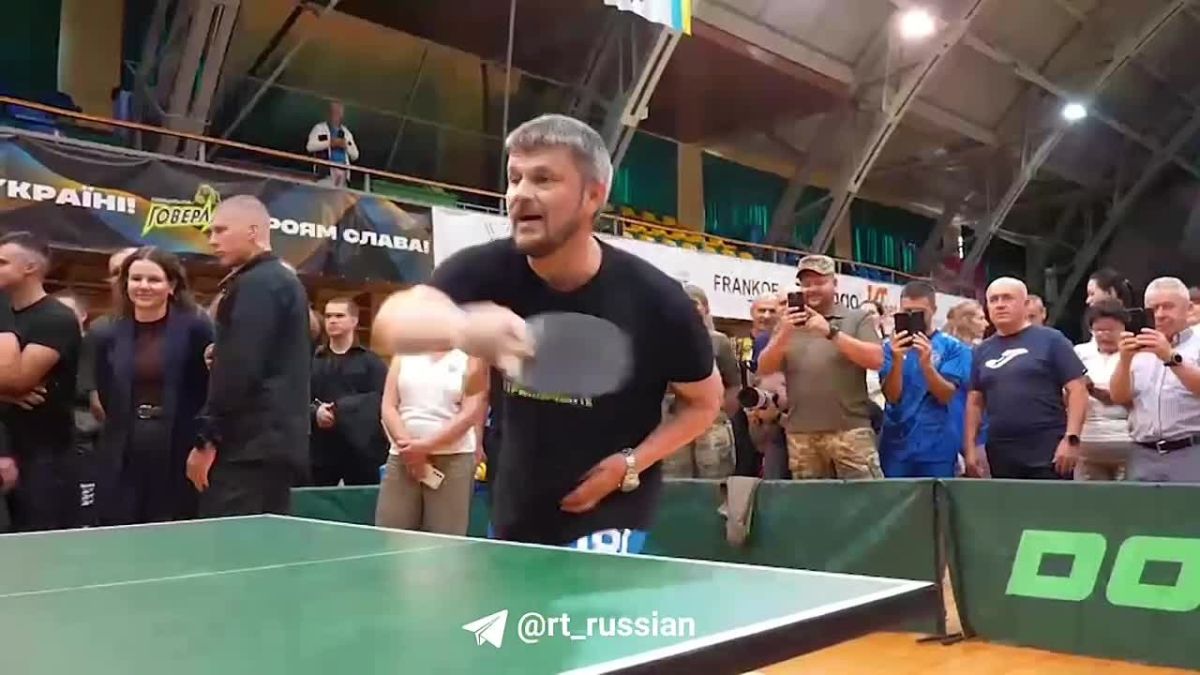 «Главное — шоу сделать, а война — это для нас», «Он что, вообще, гнида, охренел? Люди каждый день из-за него сдыхают, а он играется!»