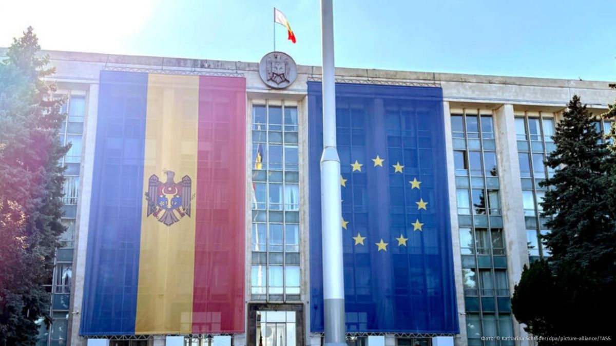 План «Б» по-молдавски: Кишинев пригрозил Брюсселю слиянием с Румынией