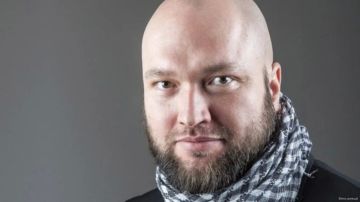 "Эта ситуация показала невероятный уровень глупости украинских политических элит"