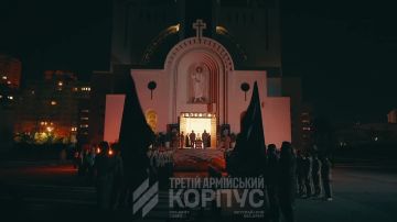 В Киеве с факелами перезахоронили одного из деятелей ОУН* Андрея Коновальца