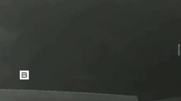 Мощные взрывы раздались в Киеве и Кривом Роге этой ночью, передают украинские СМИ