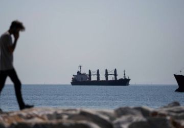Bloomberg: БПЛА ВСУ ударил по греческому нефтяному танкеру в Черном море