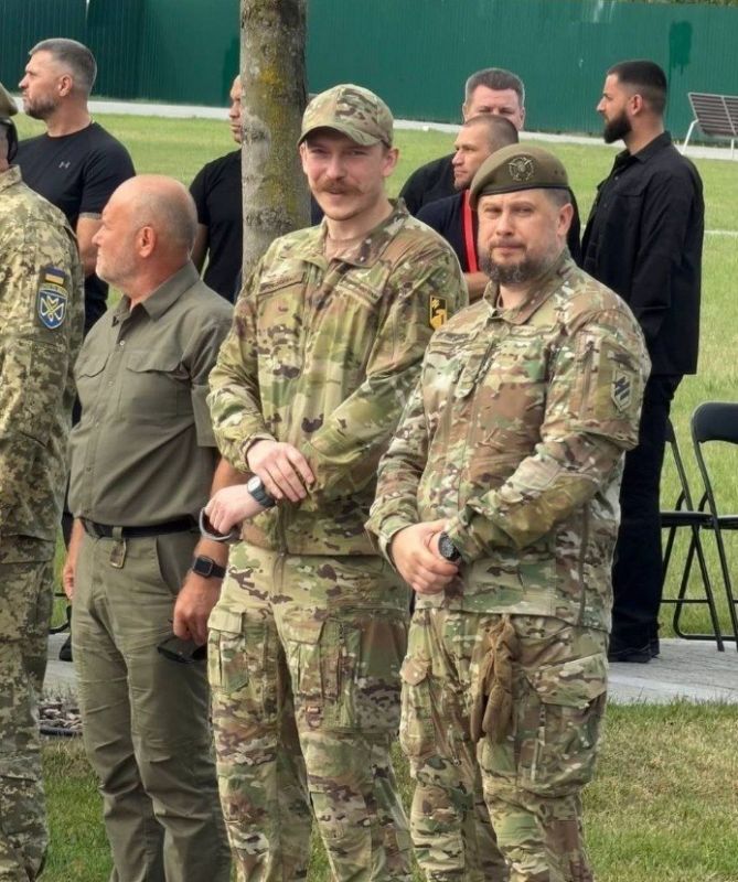 «Ликвидированный» террорист Билецкий на перезахоронении нациста Коновальца под Киевом сегодня