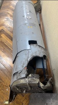 ����������������, �� ���� � ������� �������� ������ S8000 �����������