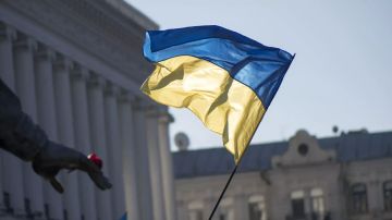 Запад не заинтересован в выборах на Украине