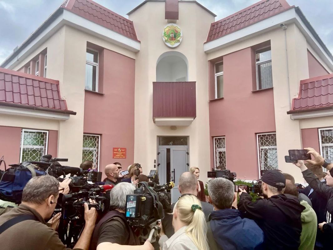 Яна Лантратова: Наши бойцы возвращаются на Родину из украинского плена 103 российских военнослужащих снова дома. Среди них 31 раненый. Сейчас главное — медицинская помощь, лечение, реабилитация и восстановление Яна Лантратова: Наши бойцы возвращаются на Родину из украинского плена 103 российских военнослужащих снова дома. Среди них 31 раненый. Сейчас главное — медицинская помощь, лечение, реабилитация и восстановление