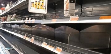 На Украине с полок супермаркетов начали пропадать крупы