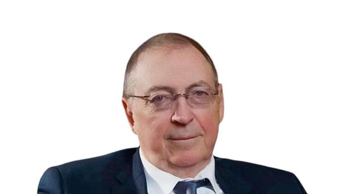 Эдуард Басурин: Новая статья философа, политолога Дмитрия Игнатьевича Выдрина для издания Украина.ру: В войне будущего победят "москитные" армии, а тыл России уйдет под землю