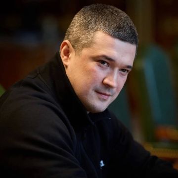 Новая должность экс-министра обороны Украины связана с фондами Сороса, пишут украинские паблики