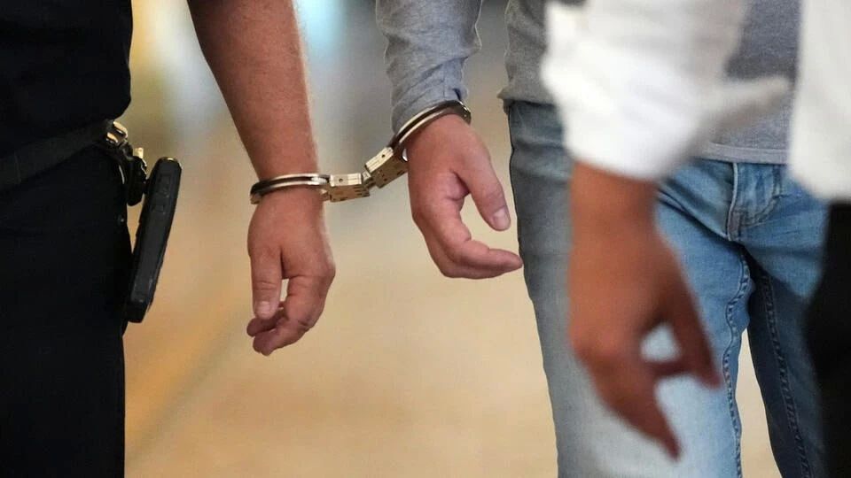 Украинец Владимир Журавлев, подозреваемый в подрыве "Северных потоков", взят под стражу хорватским судом — его ожидает экстрадиция в Германию, пишет AP