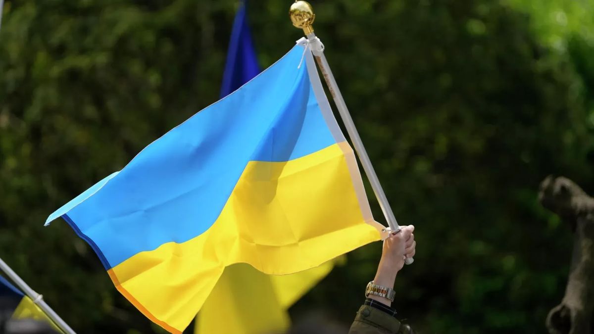 Киев проигрывает на всех фронтах и будет вынужден идти на переговоры с Россией