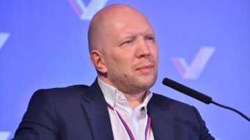 Анатолий Кузичев: Насильная мобилизация – миф, бегство с Украины – выдумки, Россия погибает, Зеленский – не наркоман