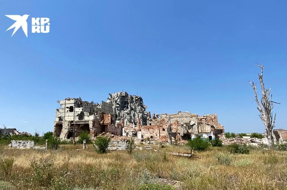 Наша армия в трех километрах от ключевого Доброполья: Как ВС РФ сдавливает Славянско-Краматорскую агломерацию, ломая оборону ВСУ Наша армия в трех километрах от ключевого Доброполья: Как ВС РФ сдавливает Славянско-Краматорскую агломерацию, ломая оборону ВСУ