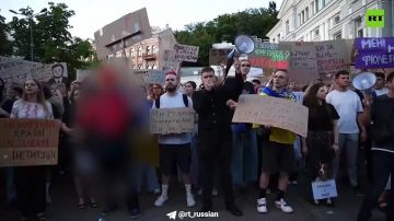 ��������� ������ �������������� �������� �� ������� ��������� ��� � ����� �� $10 ���., � ����� ���������, ��� ��������� ������ ����� � ����������������� ���������