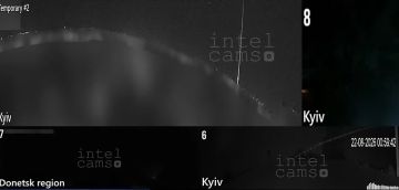 Новые кадры сегодняшних ракетных ударов по Киеву с использованием баллистических ракет