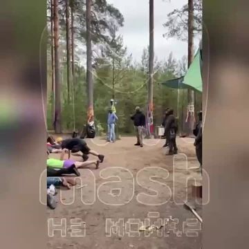 ����� 100 ���������� ������������� ��������� ��������� ��� ��������