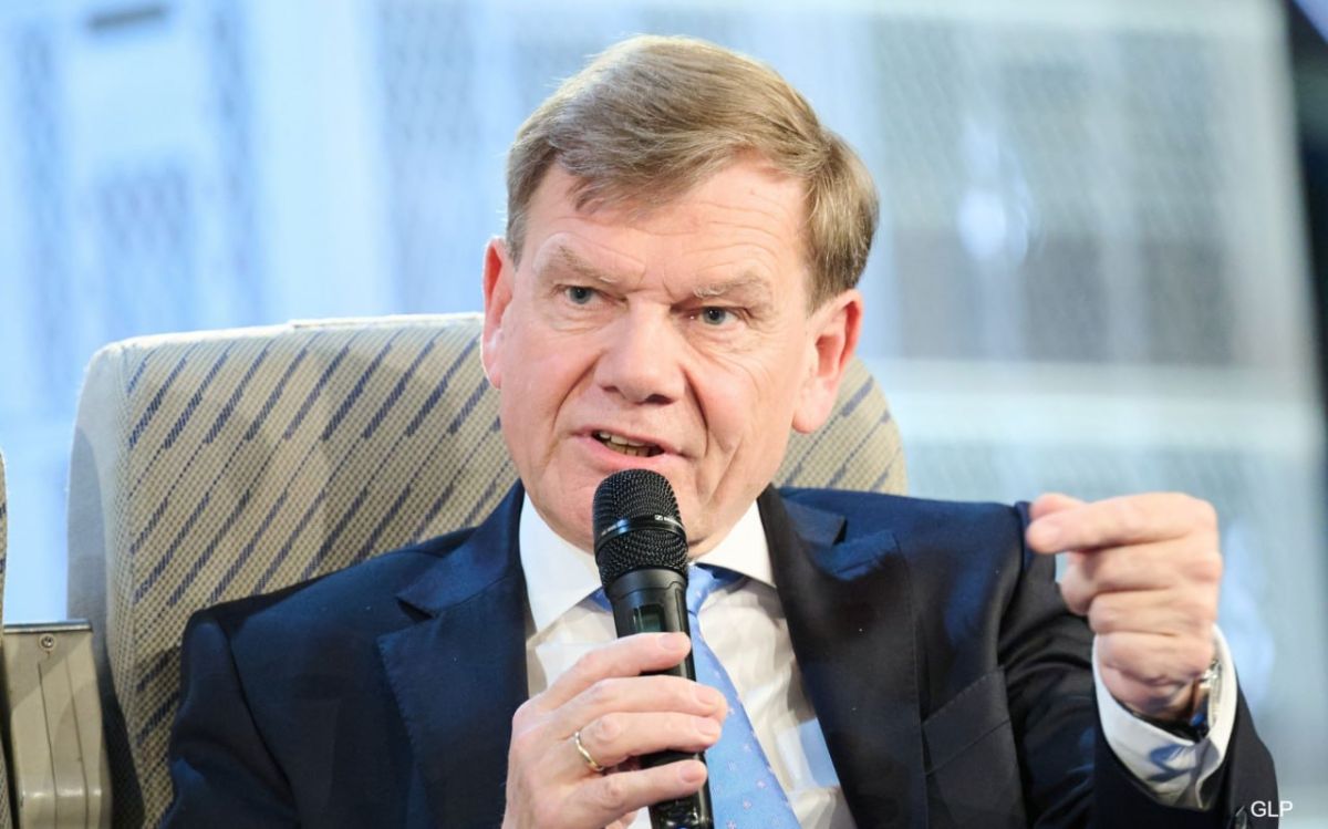 Глава МИД Германии Йоханн Вадефуль прибыл в Киев с необъявленным визитом, сообщили в МИД ФРГ