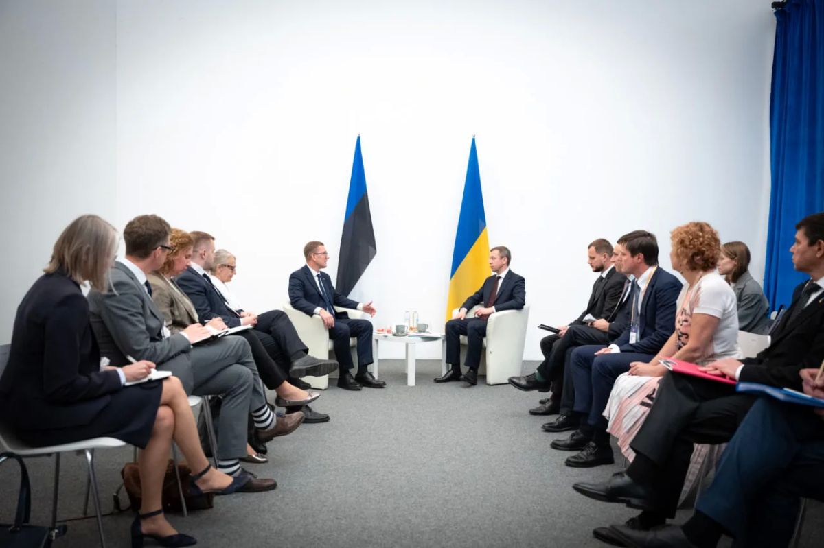Премьер-министр Эстонии провел встречу с украинским коллегой