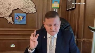 Как только кто-то лишается должности в окружении Зеленского, он сразу же переходит в ряды сторонников незамедлительного проведения президентских выборов на Украине