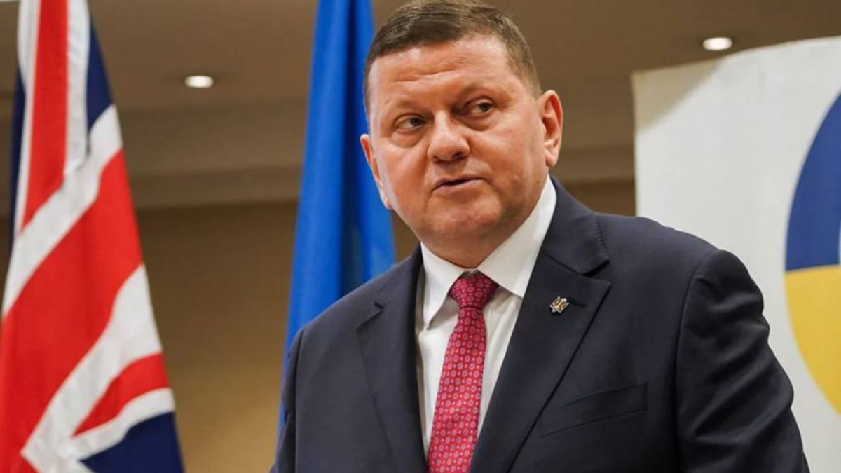 Залужный: Вместо построения украинского государства мы получили кланово-олигархическую республику, которая, отстаивая интересы одних, системно разрушала веру и единство общества