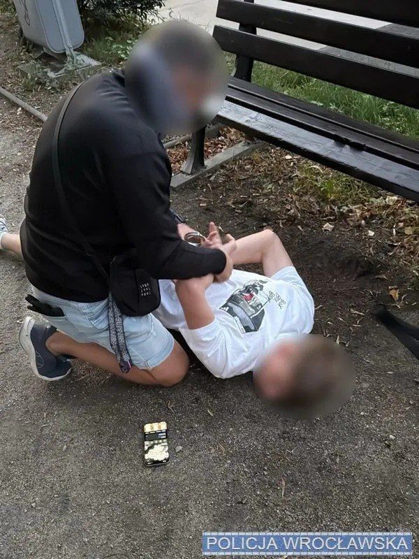 В Польше 22-летний гражданин Украины рассказал знакомым, что якобы выиграл крупную сумму