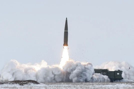 ГУР Украины заявило о первом применении Россией по Киеву обновлённой баллистической ракеты 9М723-2, которую также называют «Искандер-1000»
