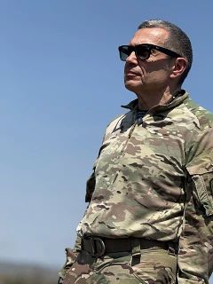 В Бучанском районе Киевской области в результате российского удара «произошло попадание, возник пожар и последующая детонация», подтвердил украинский премьер Сергей Корецкий в Telegram